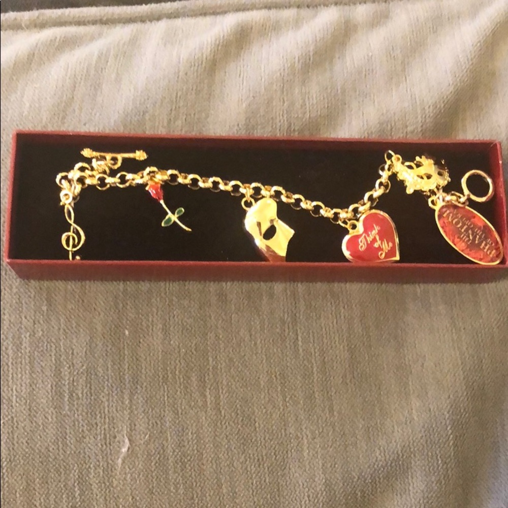 🥀 Phantom of the Opera Charm Bracelet 🌹
